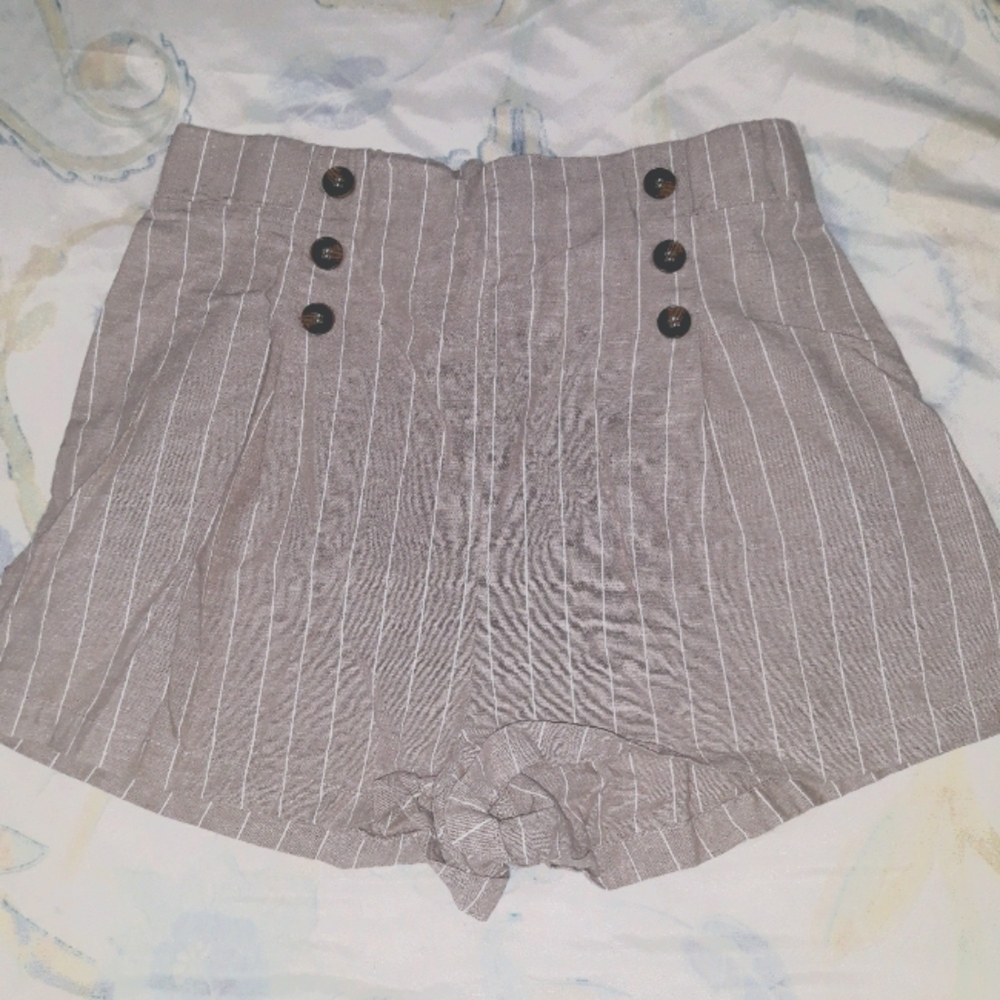 Fashion Nova shorts